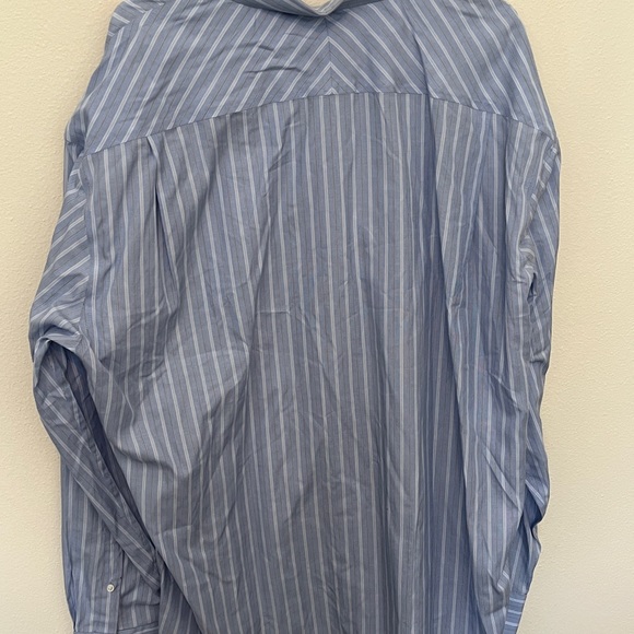 Men’s Button Down - Picture 2 of 3